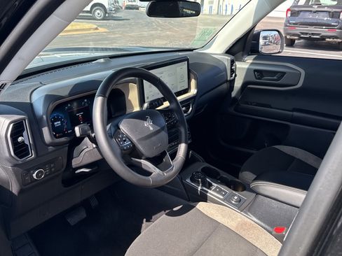 Used 2025 Ford Bronco Sport Big Bend w/ Convenience Package image 5