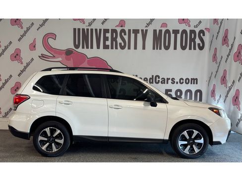 Used 2017 Subaru Forester 2.5i w/ Alloy Wheel Package AWD/4WD image 9