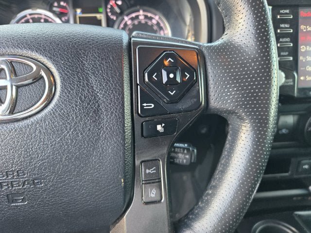 Certified 2023 Toyota 4Runner TRD Off-Road Premium w/ Moonroof Package AWD/4WD image 22