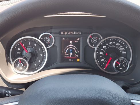 New 2026 RAM 2500 Tradesman AWD/4WD image 14