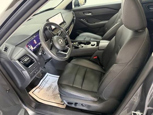 Used 2024 Nissan Rogue SL w/ SL Premium Package AWD/4WD image 14
