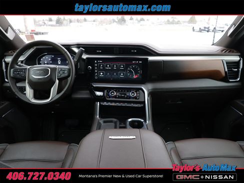 Used 2025 GMC Sierra 3500 Denali w/ Denali Reserve Package image 9