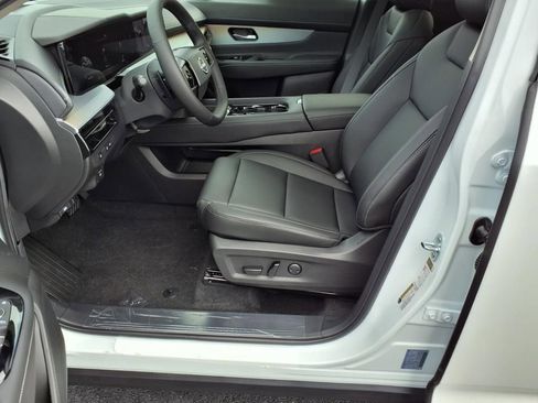 New 2025 Nissan Murano SL image 13