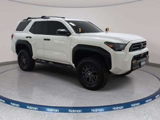 Used 2025 Toyota 4Runner SR5 AWD/4WD image 4