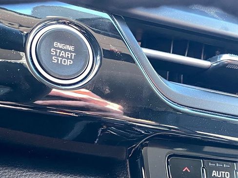 New 2026 Kia Seltos S AWD/4WD image 16