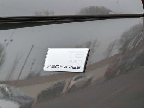 Certified 2024 Volvo XC90 T8 Plus image 46