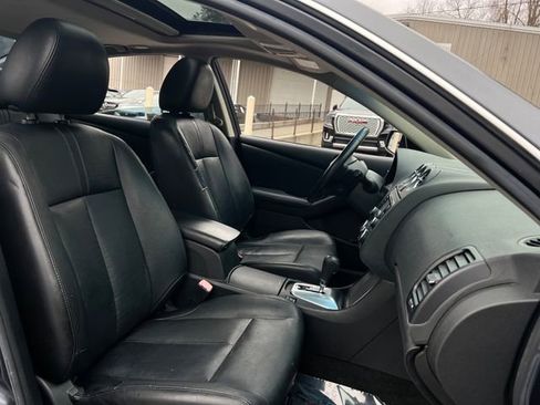 Used 2011 Nissan Altima 2.5 SL w/ 2.5SL Pkg image 26