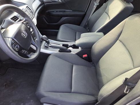 Used 2015 Honda Accord LX image 12