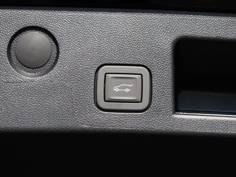 New 2026 GMC Terrain Elevation w/ Elevation Premium Package image 13