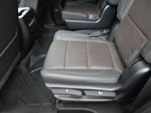 Used 2023 Chevrolet Tahoe High Country image 23