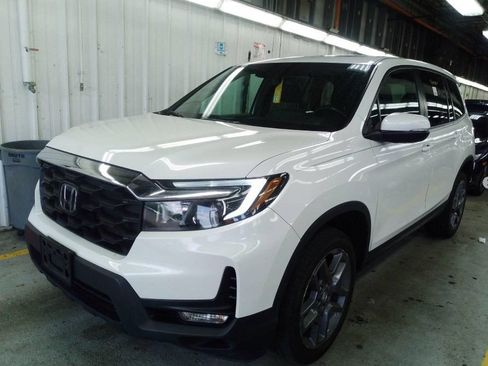 Used 2023 Honda Passport EX-L image 1