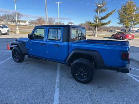 New 2026 Jeep Gladiator Sport image 21