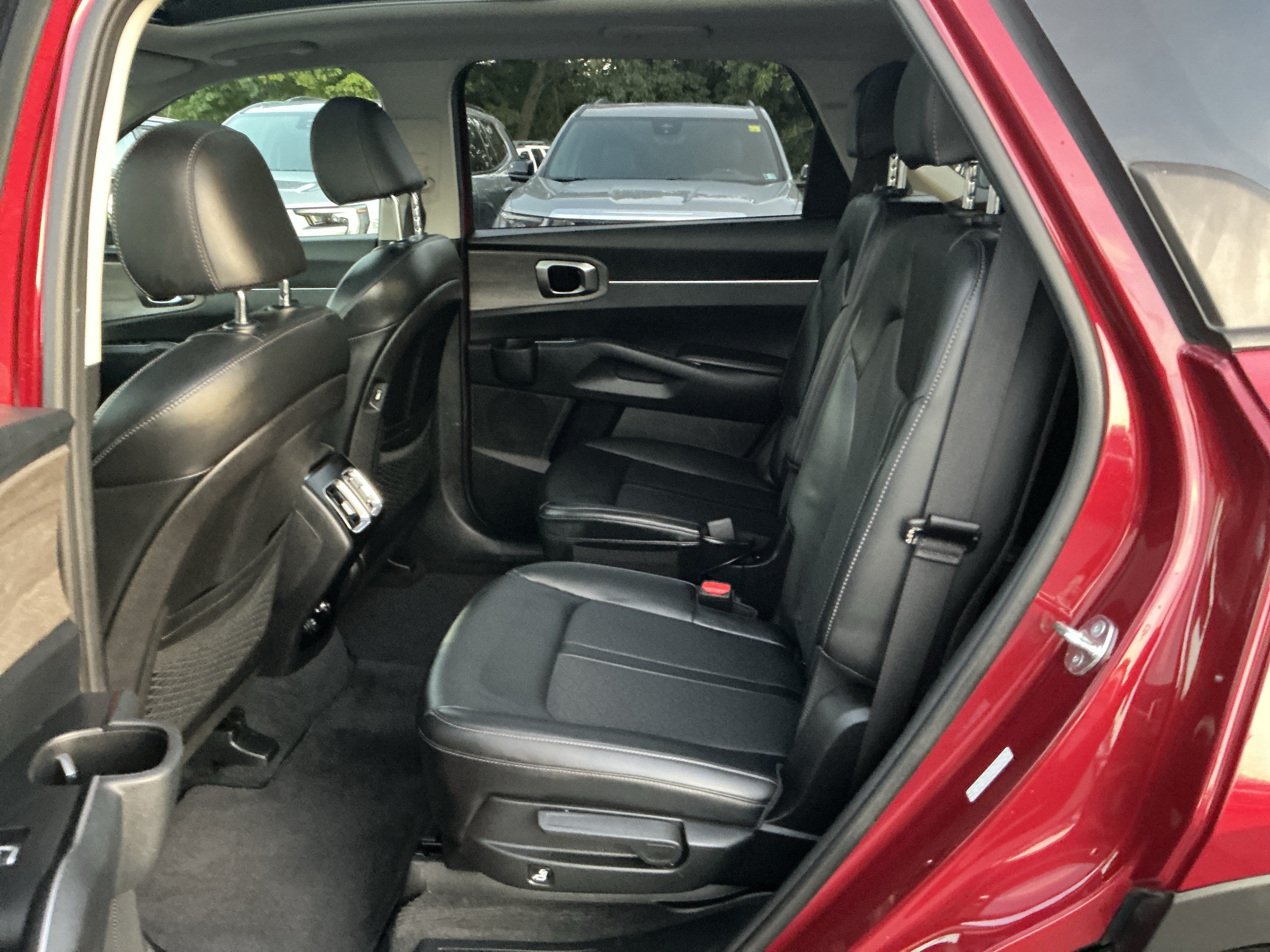 Certified 2023 Kia Sorento X-Line EX AWD/4WD image 10
