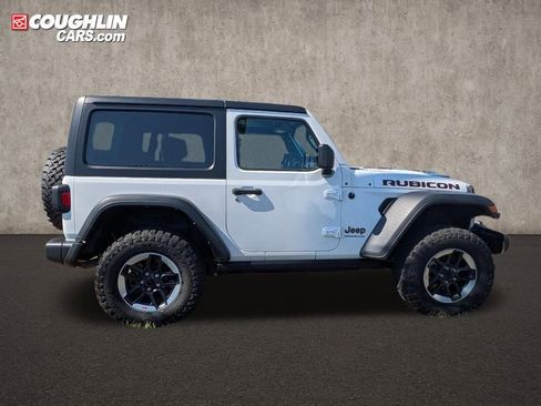 Used 2022 Jeep Wrangler Rubicon w/ Cold Weather Group image 8