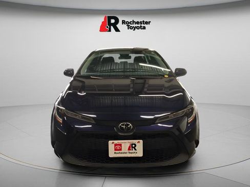 Used 2021 Toyota Corolla LE image 1