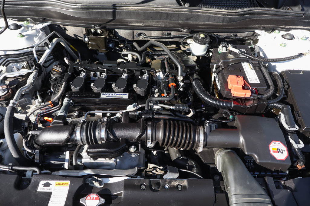 Used 2018 Honda Accord Touring image 13