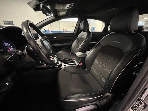 Used 2023 Kia Forte GT-Line w/ GT-Line Premium Package image 21