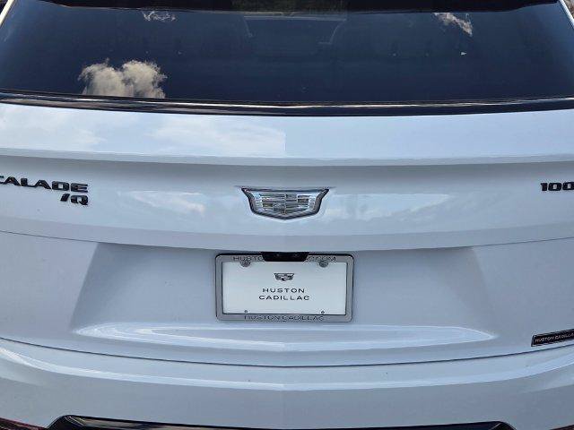 New 2026 Cadillac Escalade IQ Sport 1 w/ LPO, ONYX Package AWD/4WD image 13