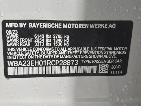 Used 2024 BMW 740i image 29