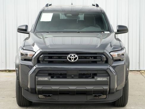 Used 2025 Toyota 4Runner SR5 image 47