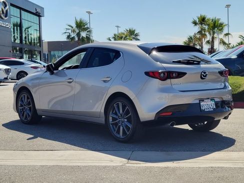 Used 2025 MAZDA MAZDA3 s FWD image 3