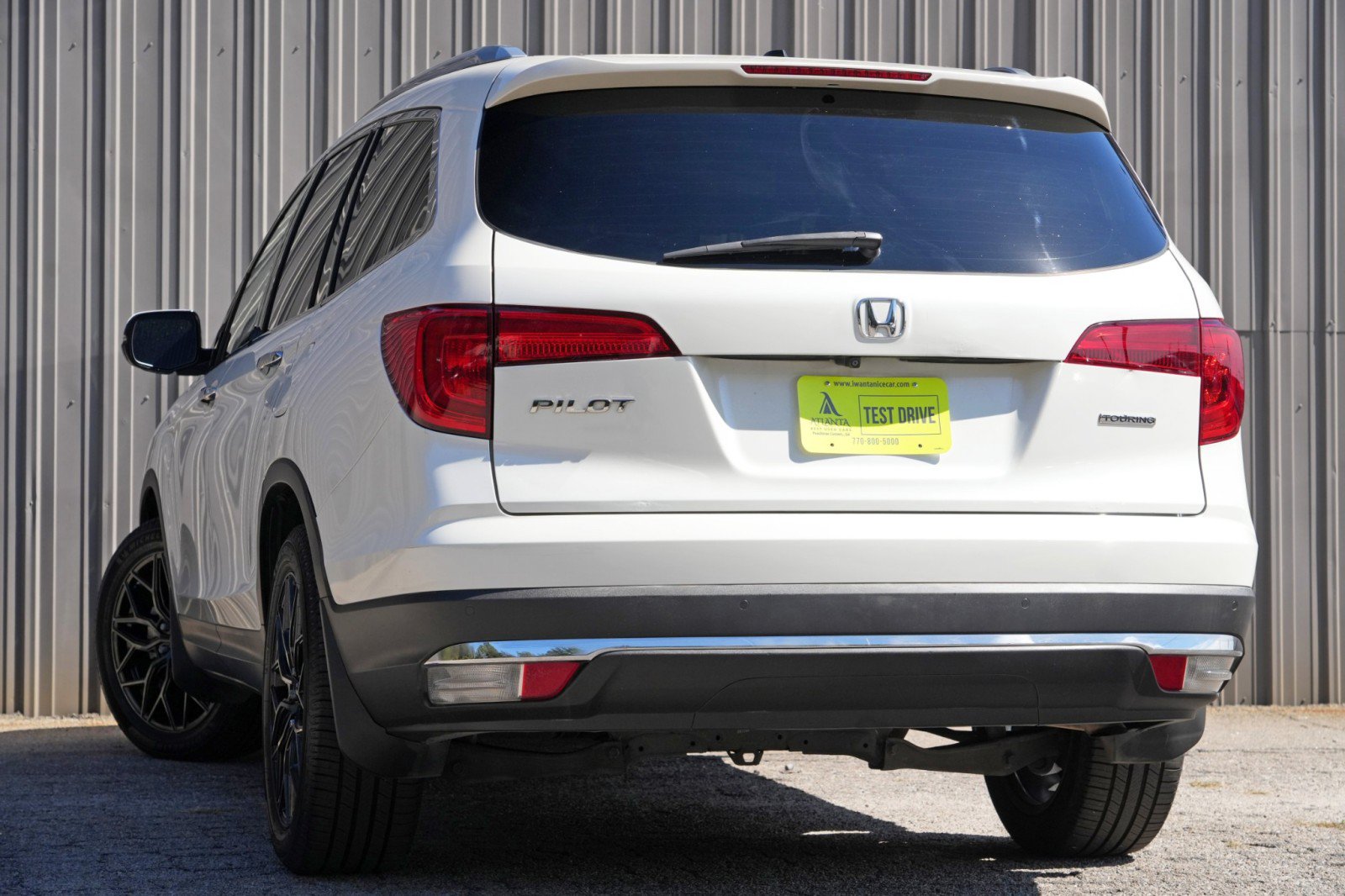 Used 2017 Honda Pilot Touring image 5