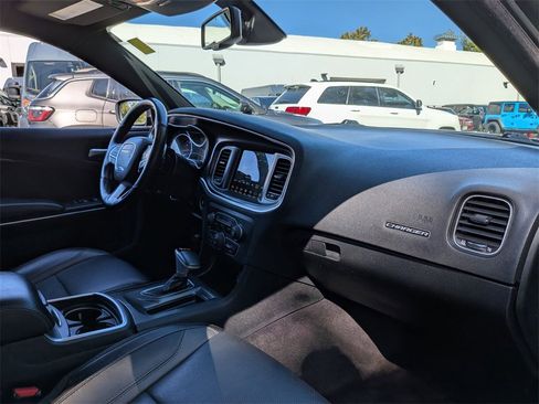Used 2018 Dodge Charger R/T image 20
