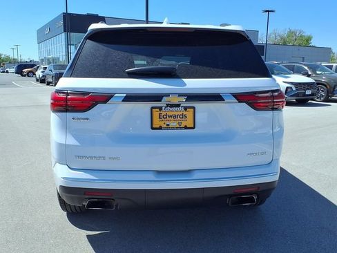 Used 2023 Chevrolet Traverse Premier w/ LPO, Floor Liner Package AWD/4WD image 6