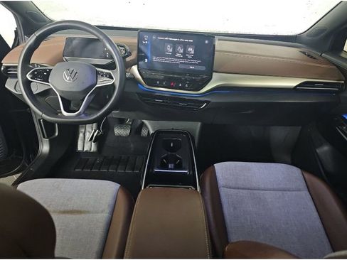 Used 2023 Volkswagen ID.4 Pro image 13