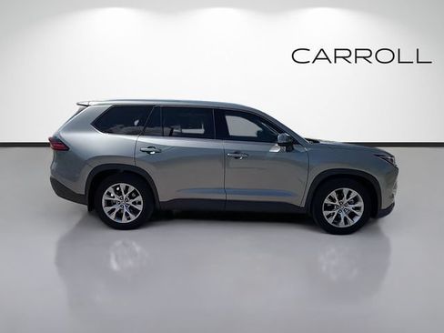 Used 2026 Toyota Grand Highlander AWD Hybrid image 2