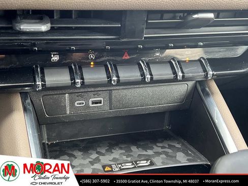 Certified 2024 GMC Canyon Denali image 24