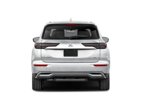 Used 2025 Mitsubishi Outlander SE AWD/4WD image 5