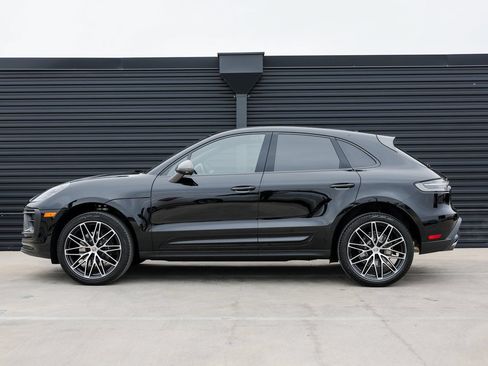 Certified 2026 Porsche Macan Turbo AWD/4WD image 2