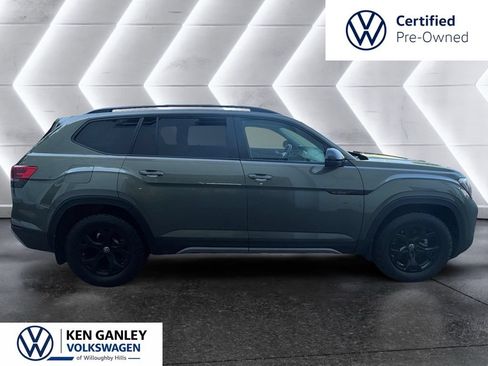 Used 2024 Volkswagen Atlas Peak Edition SE AWD/4WD image 6