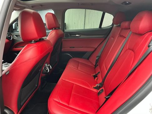 Used 2021 Alfa Romeo Stelvio Ti w/ Active Assist 2 Package TI AWD/4WD image 26