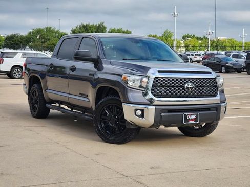 Used 2021 Toyota Tundra SR5 w/ SR5 Leather Package RWD image 2