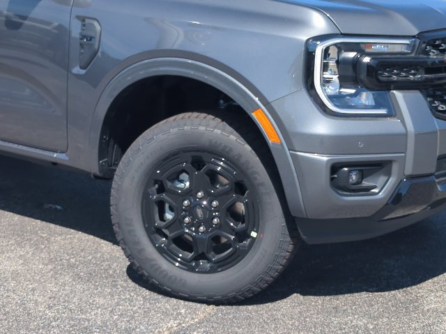 New 2026 Ford Ranger XLT w/ Equipment Group 301A High AWD/4WD image 2
