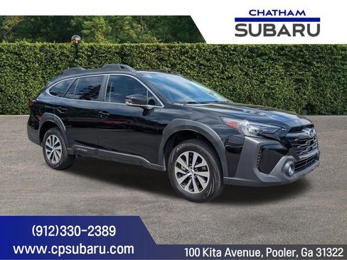 Used 2024 Subaru Outback Premium AWD/4WD image 1