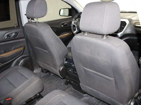 Used 2022 GMC Acadia SLE w/ Driver Convenience Package image 31