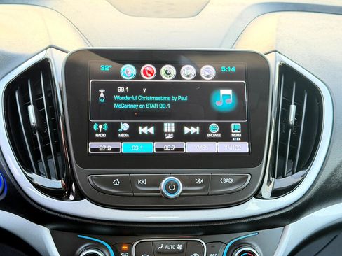 Used 2017 Chevrolet Volt LT w/ Comfort Package image 52