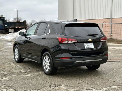 Certified 2022 Chevrolet Equinox LT image 3
