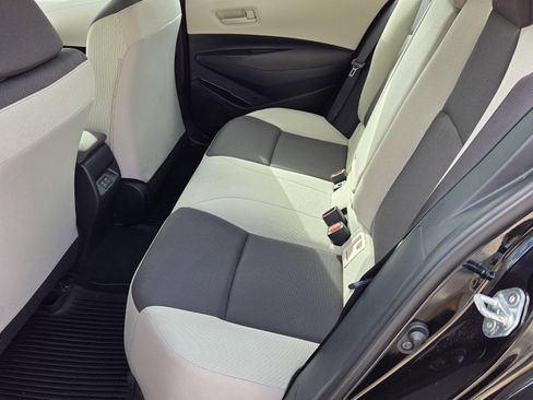 Certified 2023 Toyota Corolla LE image 5