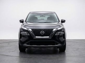 Used 2025 Nissan Rogue SV video 1