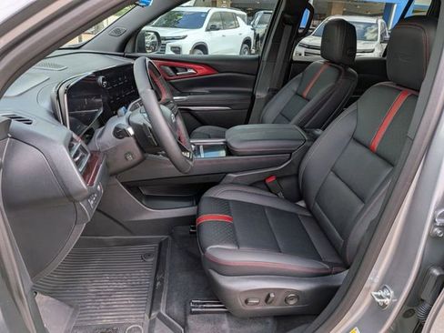 New 2026 Chevrolet Traverse RS w/ LPO, Floor Liner Package image 53
