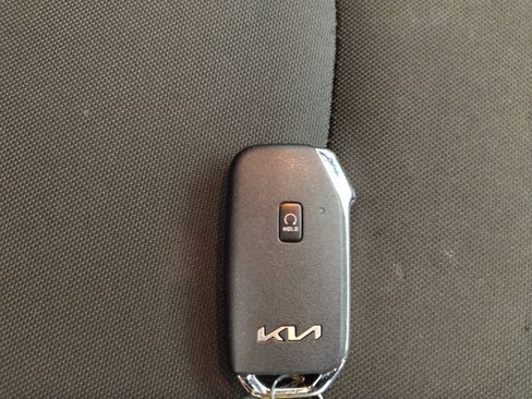 Used 2024 Kia Forte GT FWD image 32