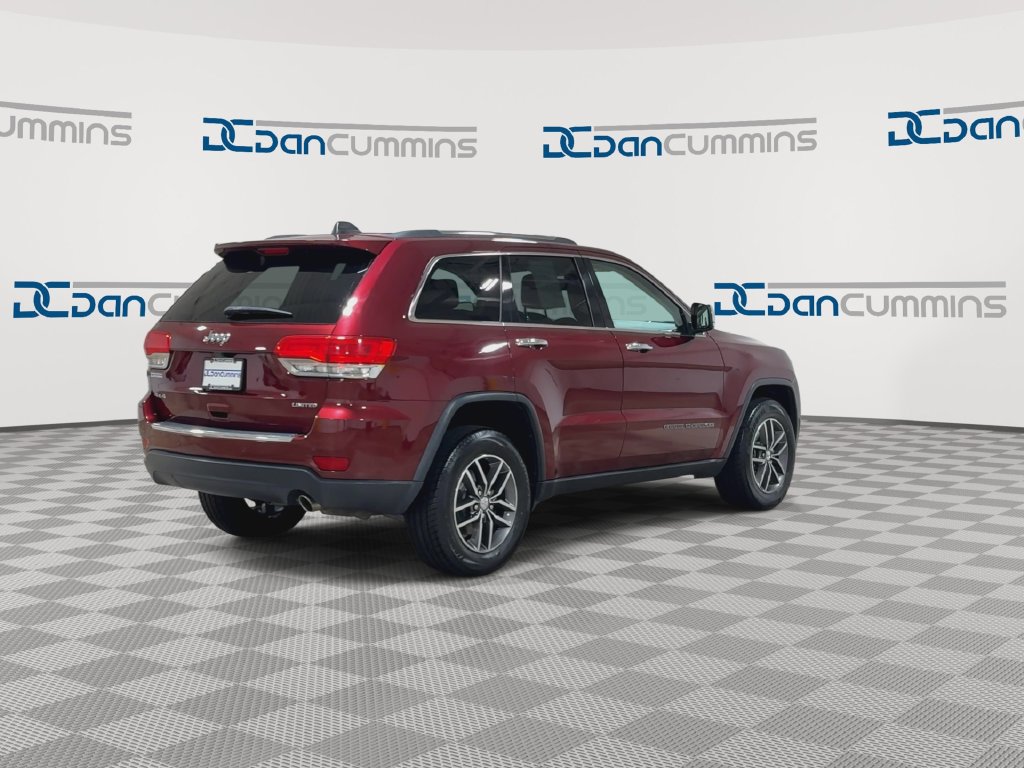 Used 2018 Jeep Grand Cherokee Limited AWD/4WD image 8