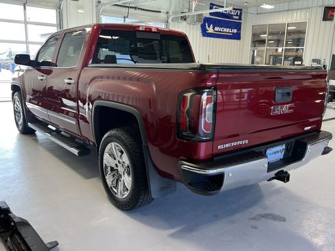 Used 2018 GMC Sierra 1500 SLT AWD/4WD image 5