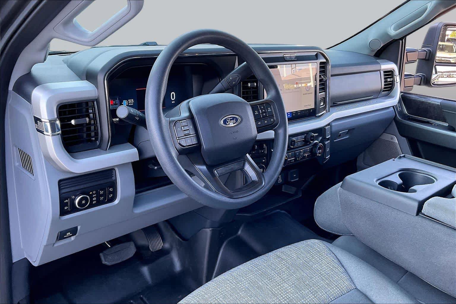 Used 2026 Ford F250 XLT w/ XLT Premium Package AWD/4WD image 17
