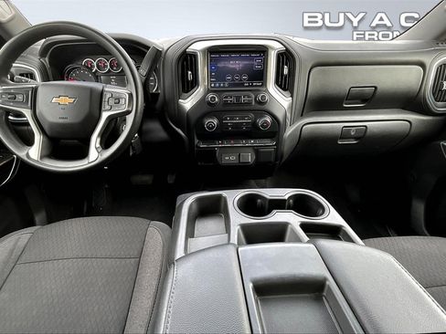 Used 2020 Chevrolet Silverado 1500 LT image 16