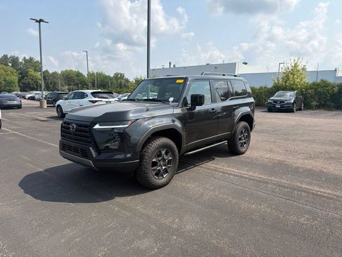 Used 2026 Lexus GX 550 AWD/4WD image 4